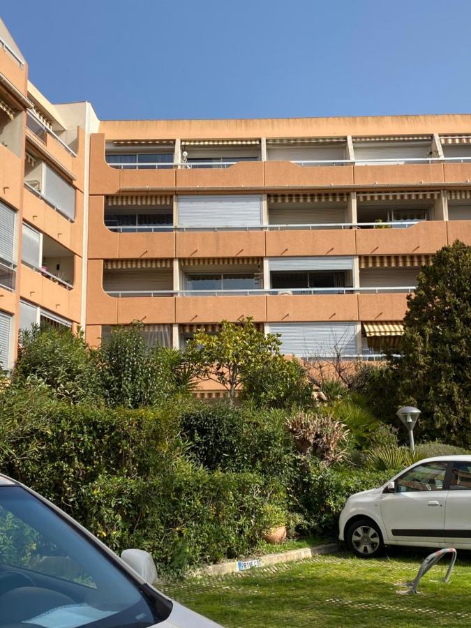 Appart. F2 Apercu Port De Santa Lucia St Raphael Saint-Raphaël 外观 照片