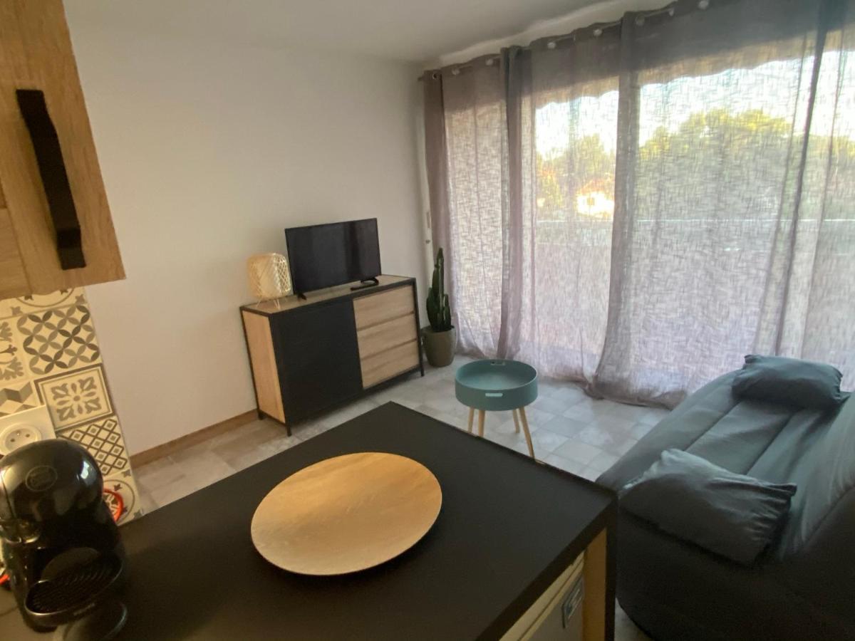 Appart. F2 Apercu Port De Santa Lucia St Raphael Saint-Raphaël 外观 照片